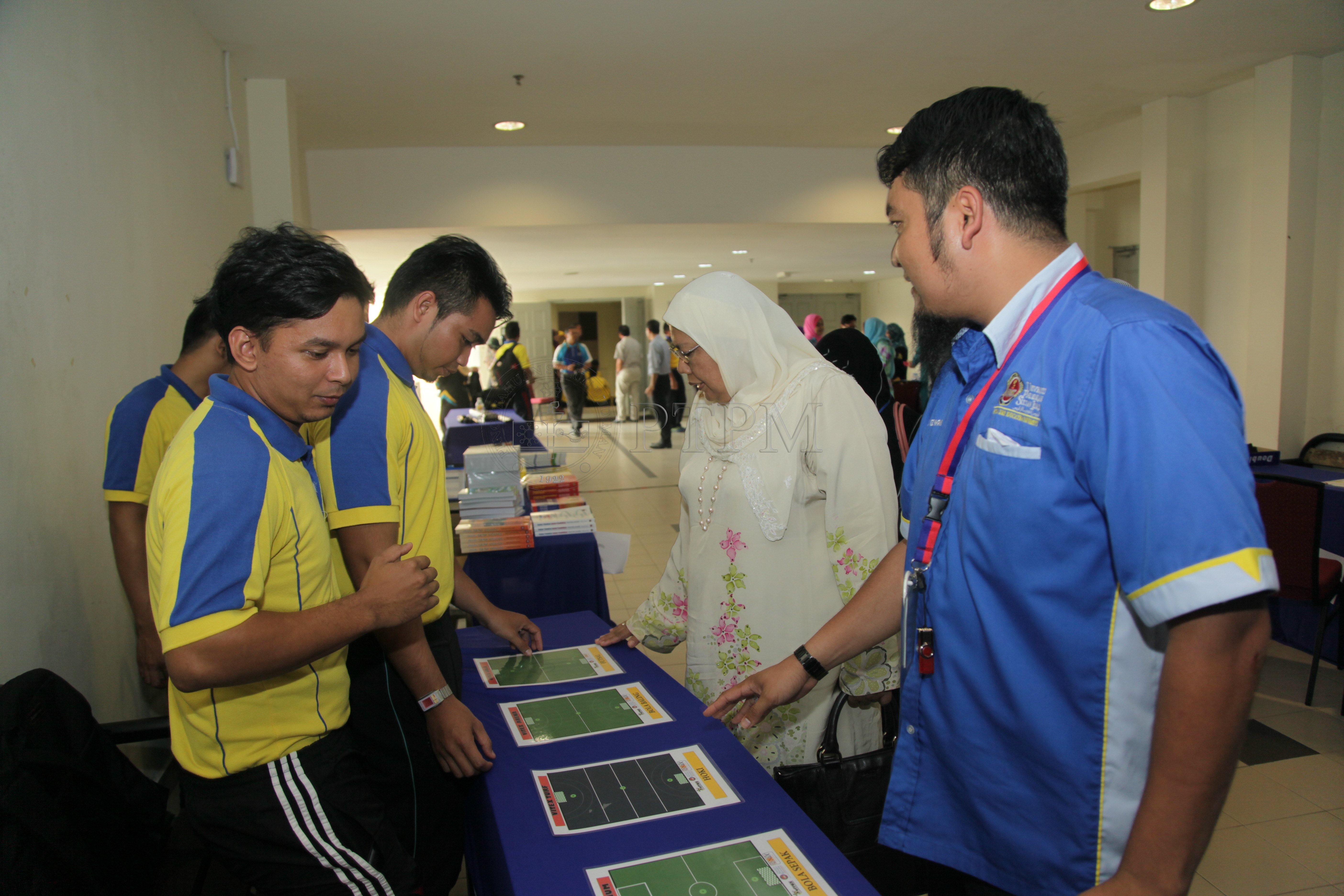 PRO 14 107 KONFREN IMG 0037 (1)